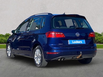 Used Volkswagen Golf SV 2017 for sale - 79371869: Photo