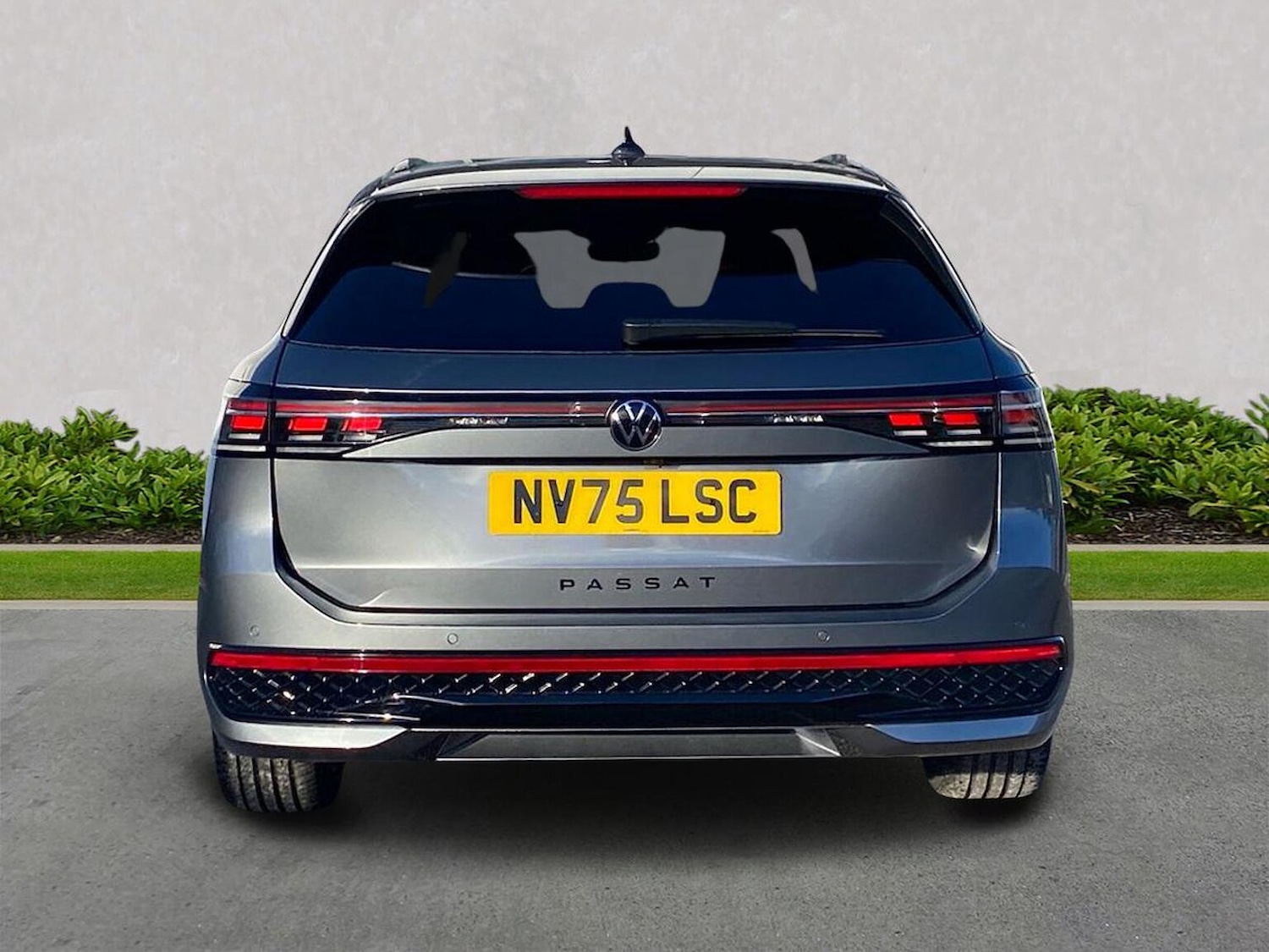 Used Volkswagen Passat 2025 for sale - 77487616: Photo 4