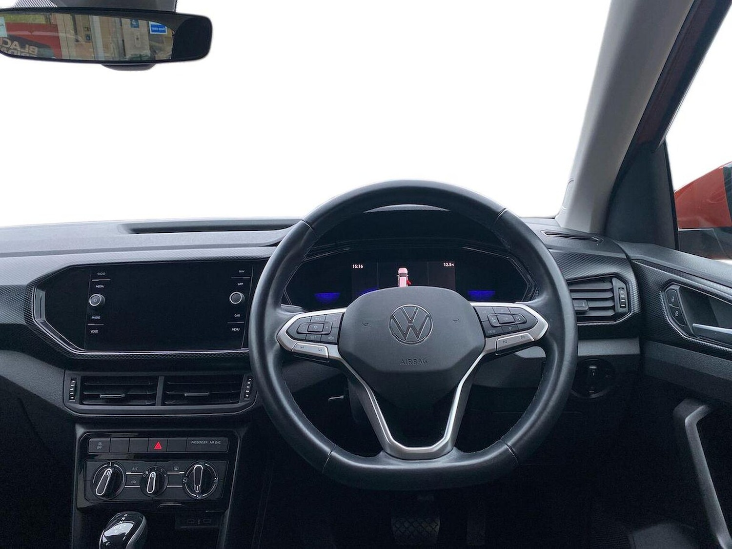 Used Volkswagen T-Cross 2022 for sale - 76510686: Photo 8