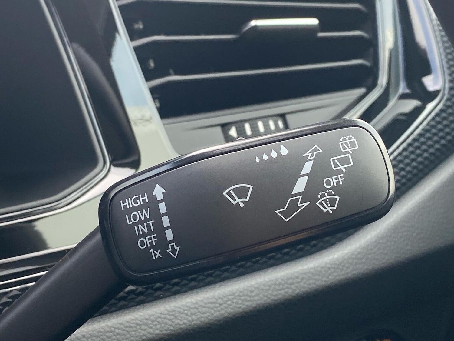 Used Volkswagen Taigo 2025 for sale - 76232778: Photo 28