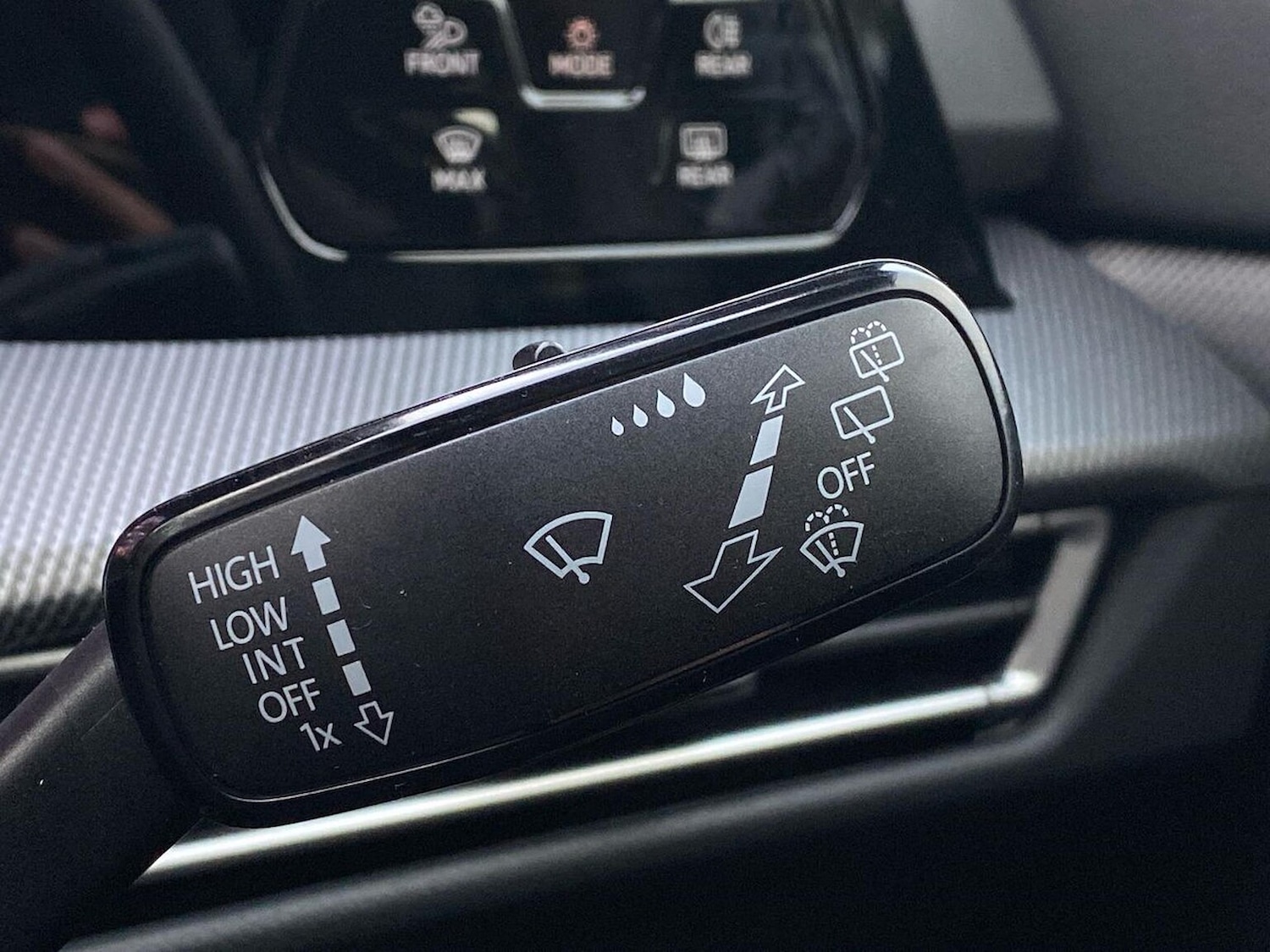 Used Volkswagen Golf 2025 for sale - 77488523: Photo 28