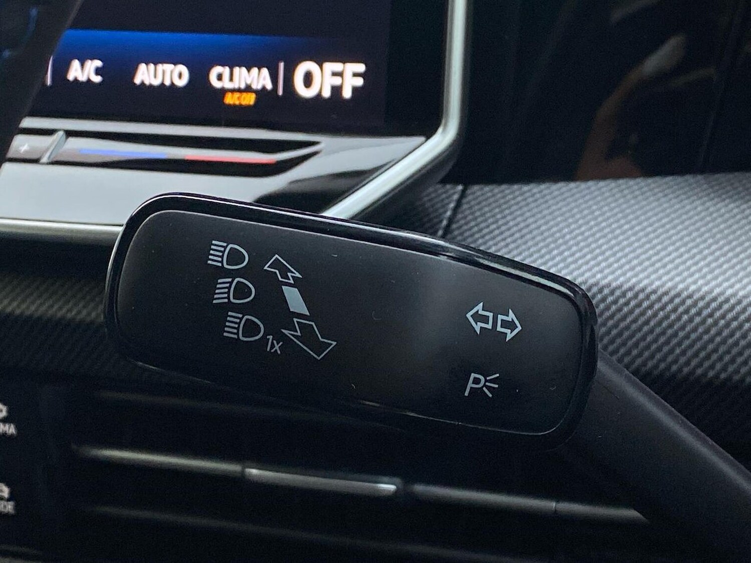 Used Volkswagen Golf 2025 for sale - 77488523: Photo 29