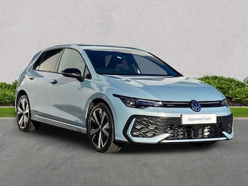 Used Volkswagen Golf 2025 for sale - 77542452: Photo