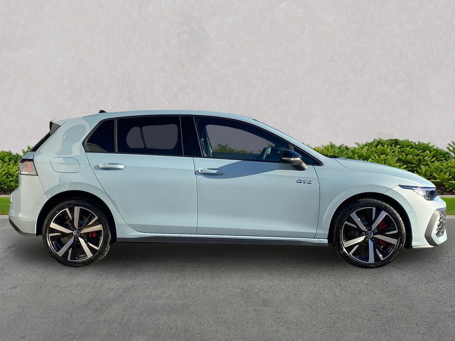 Used Volkswagen Golf 2025 for sale - 77542452: Photo 3