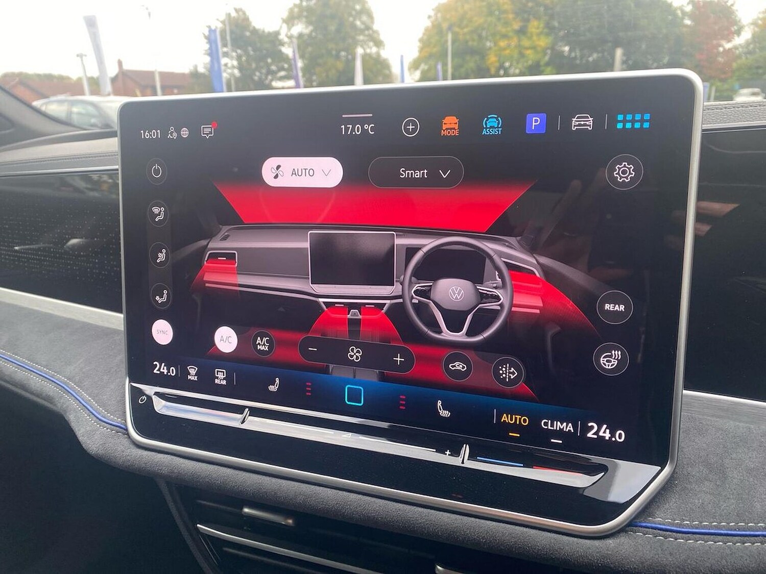 Used Volkswagen Passat 2025 for sale - 77487610: Photo 12