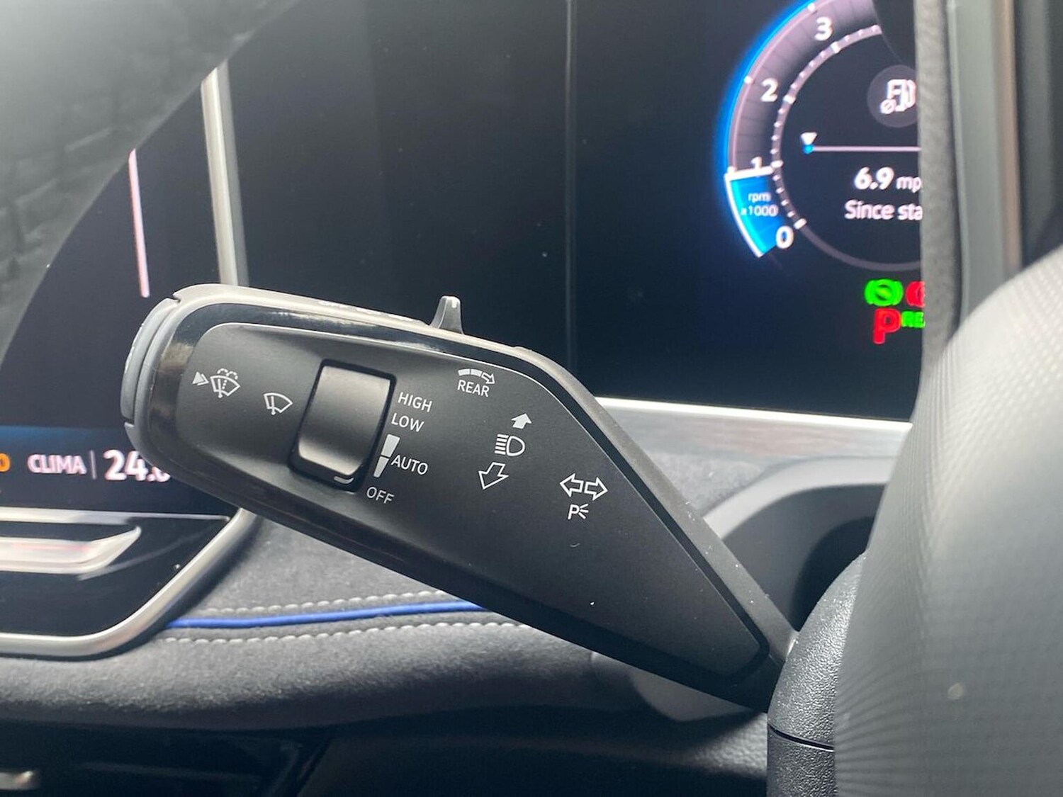 Used Volkswagen Passat 2025 for sale - 77487610: Photo 29