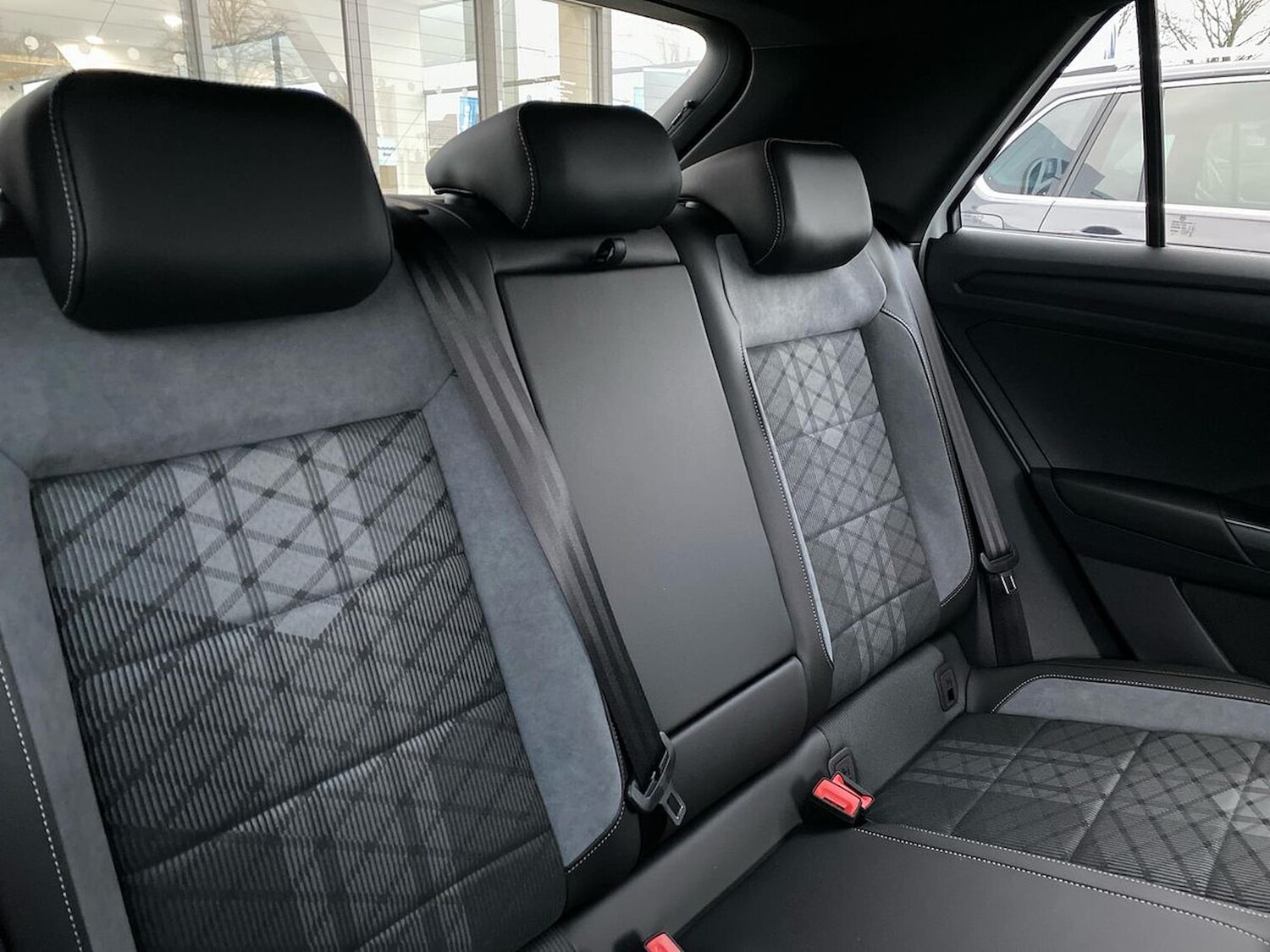 Used Volkswagen T-Roc 2025 for sale - 78195836: Photo 12