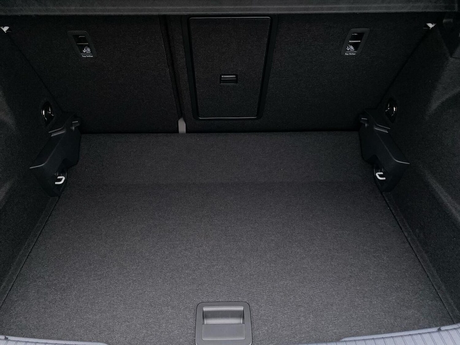 Used Volkswagen T-Roc 2025 for sale - 78195836: Photo 13