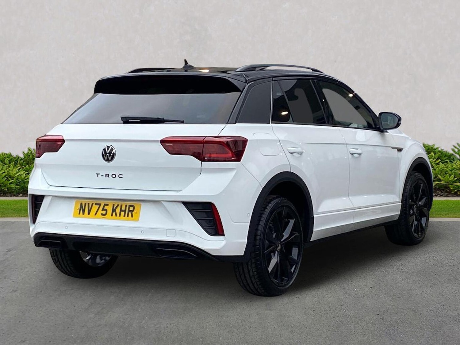 Used Volkswagen T-Roc 2025 for sale - 78195836: Photo 14