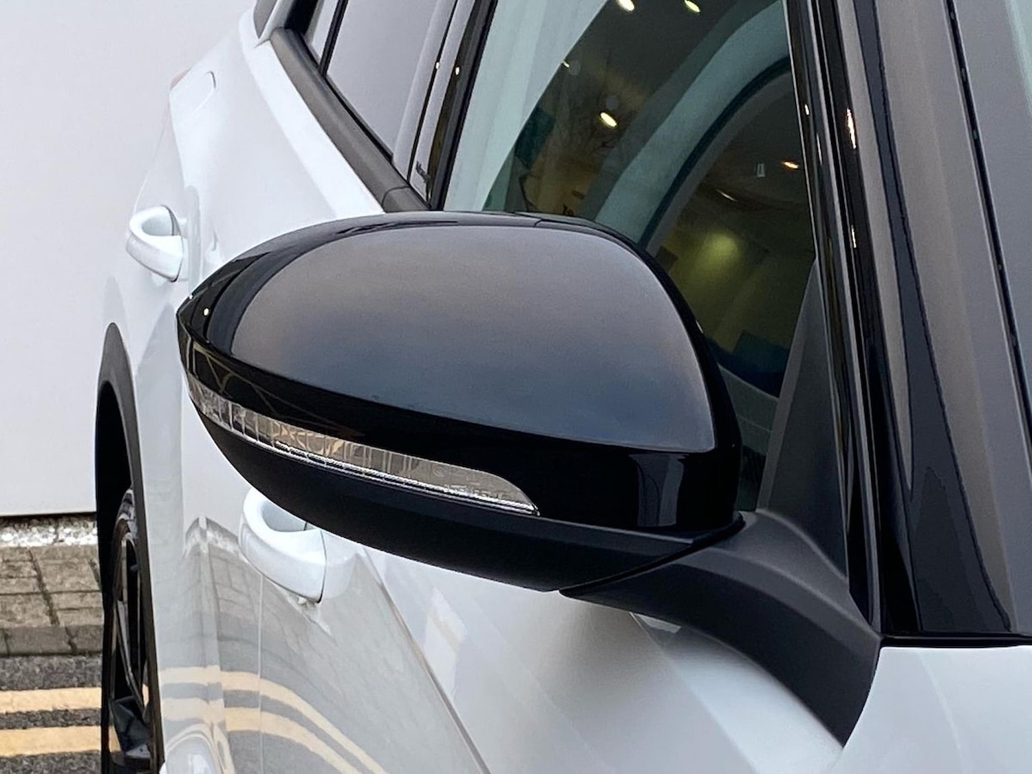 Used Volkswagen T-Roc 2025 for sale - 78195836: Photo 26