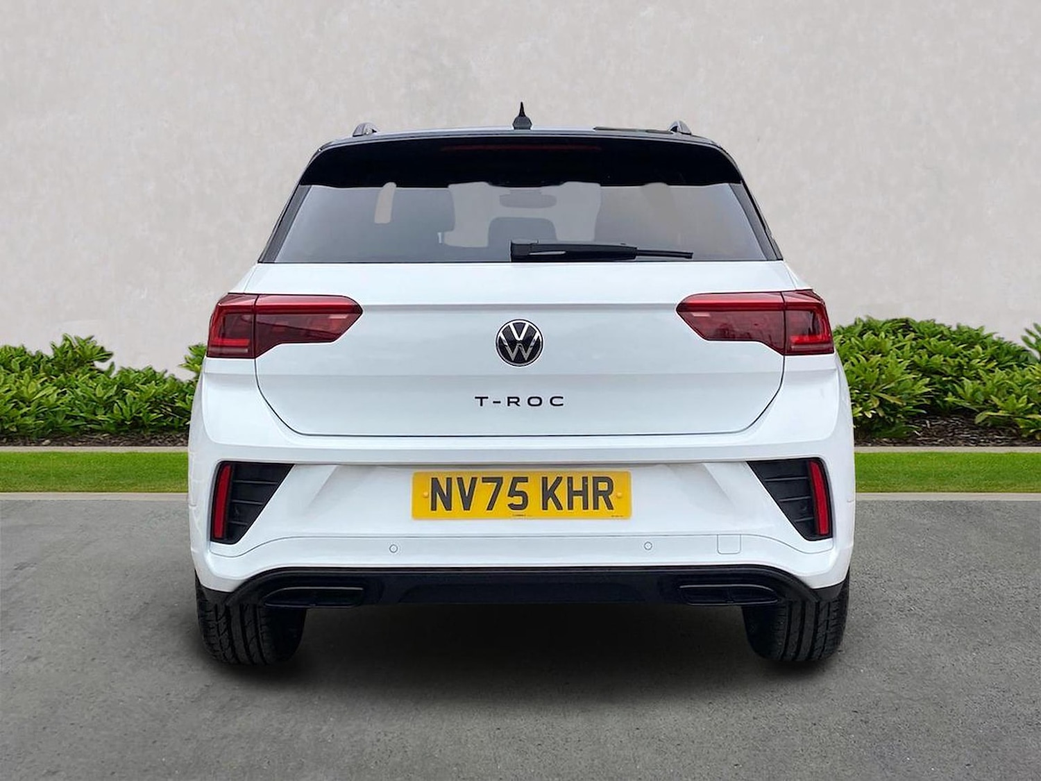 Used Volkswagen T-Roc 2025 for sale - 78195836: Photo 4