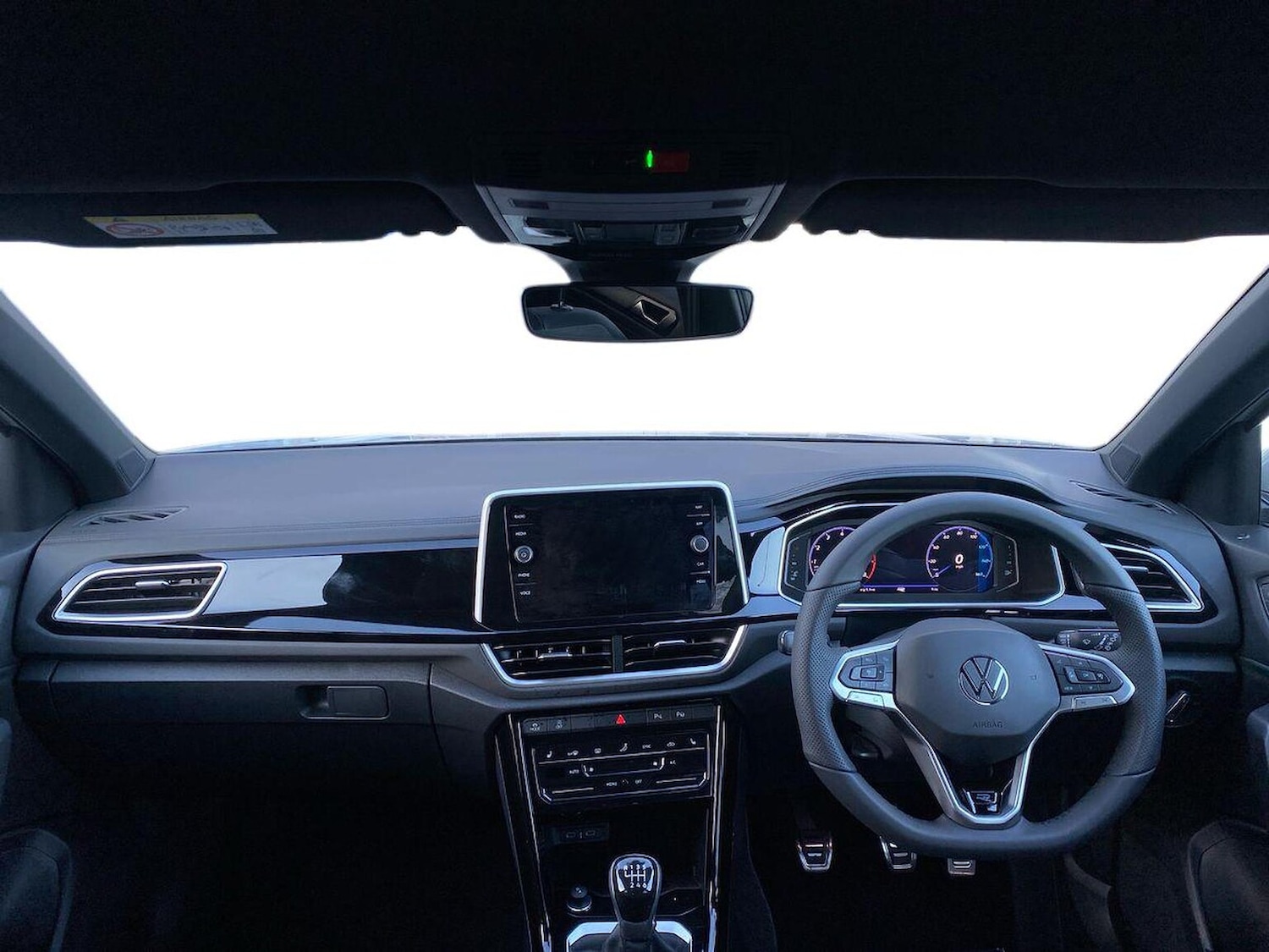 Used Volkswagen T-Roc 2025 for sale - 77097019: Photo 10