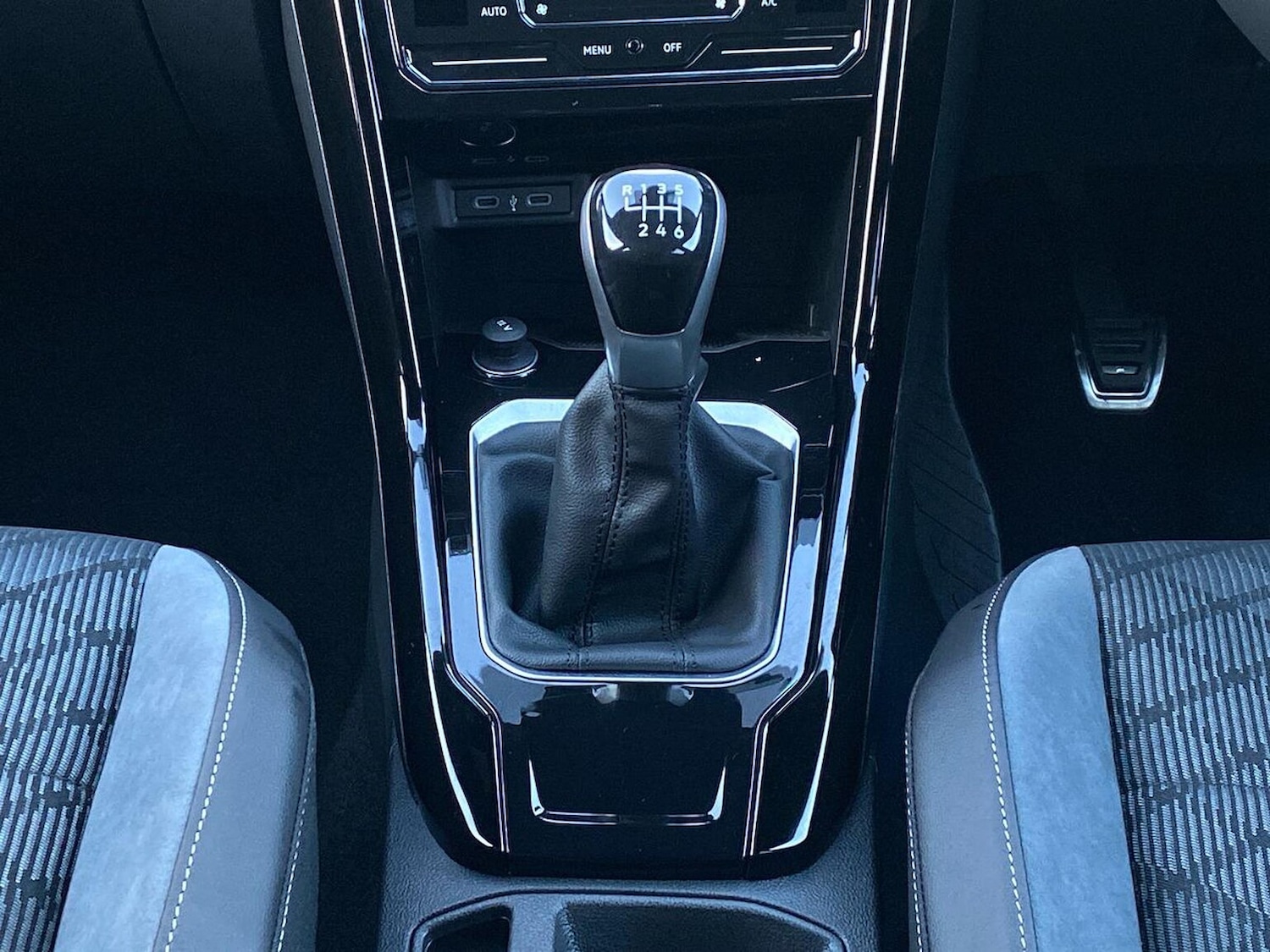 Used Volkswagen T-Roc 2025 for sale - 77097019: Photo 15