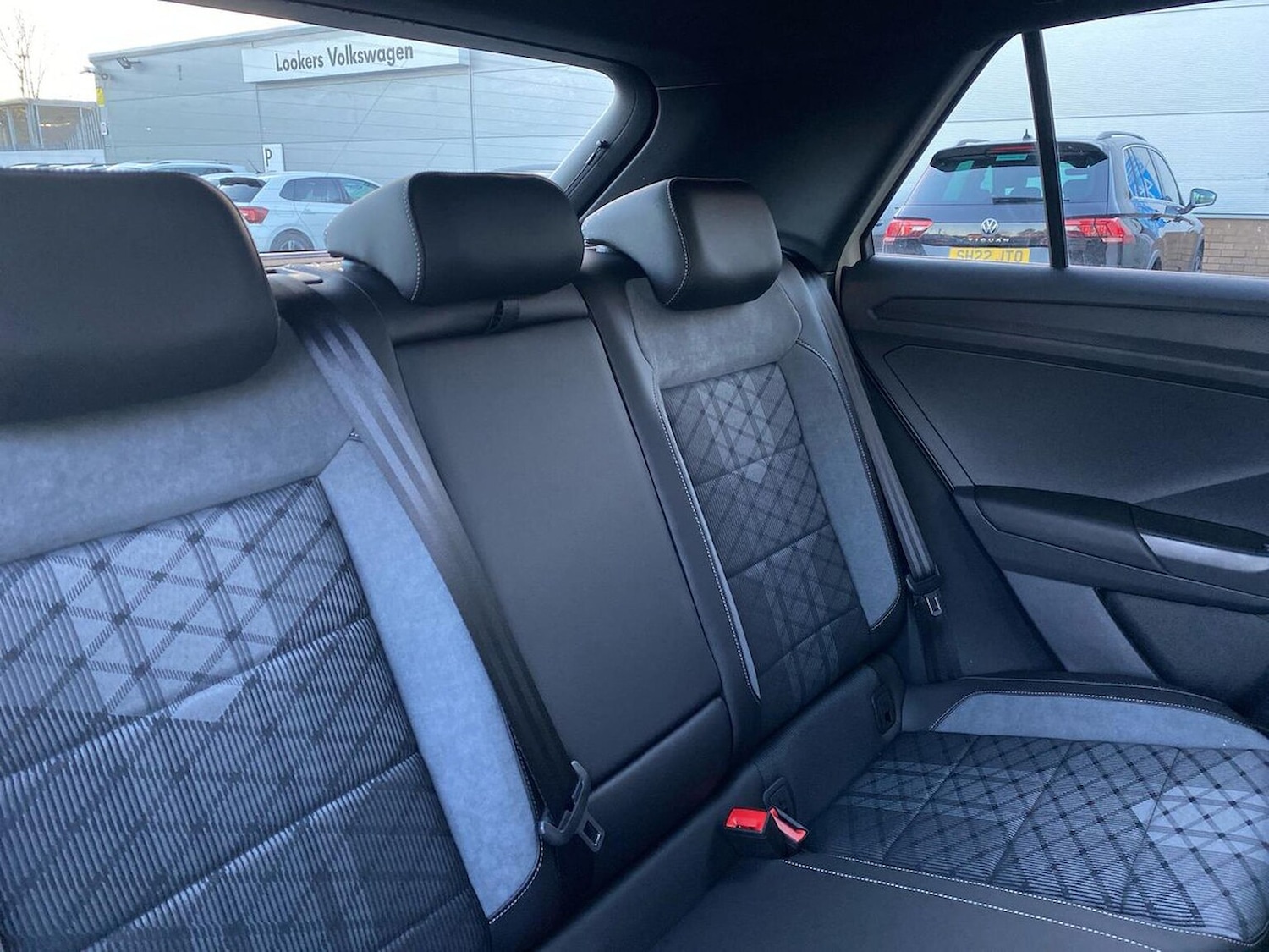 Used Volkswagen T-Roc 2025 for sale - 77097019: Photo 18