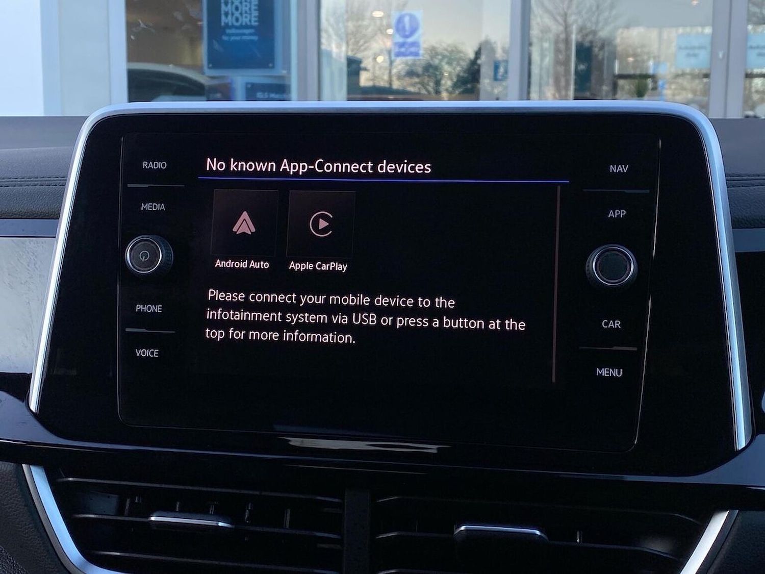 Used Volkswagen T-Roc 2025 for sale - 77097019: Photo 27