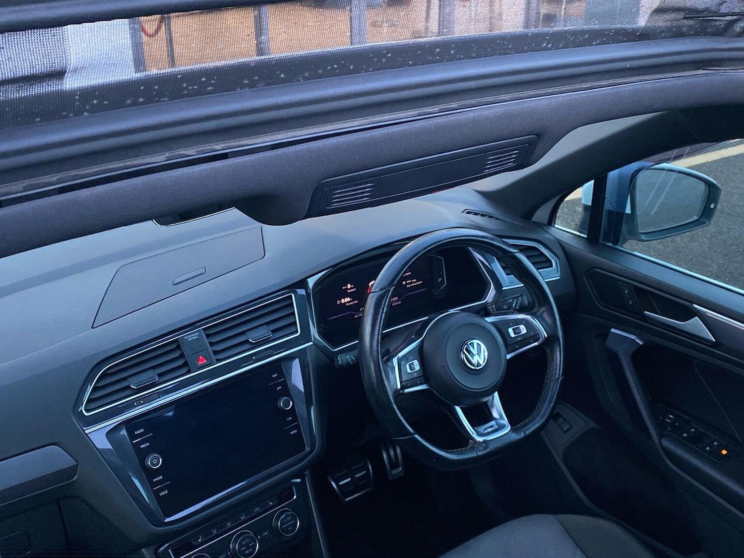 Used Volkswagen Tiguan 2020 for sale - 76897117: Photo 24