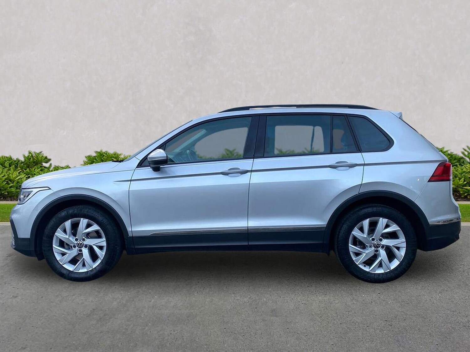 Used Volkswagen Tiguan 2021 for sale - 77759322: Photo 11
