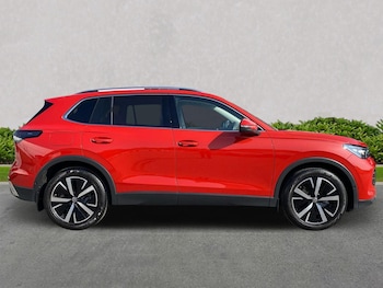 Used Volkswagen Tiguan 2024 for sale - 75497669: Photo