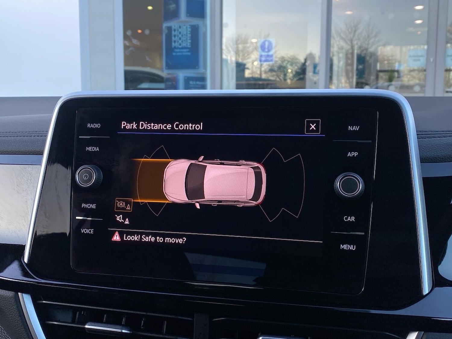 Used Volkswagen T-Roc 2025 for sale - 77528891: Photo 23