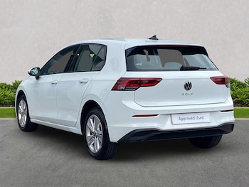 Used Volkswagen Golf 2022 for sale - 76492405: Photo