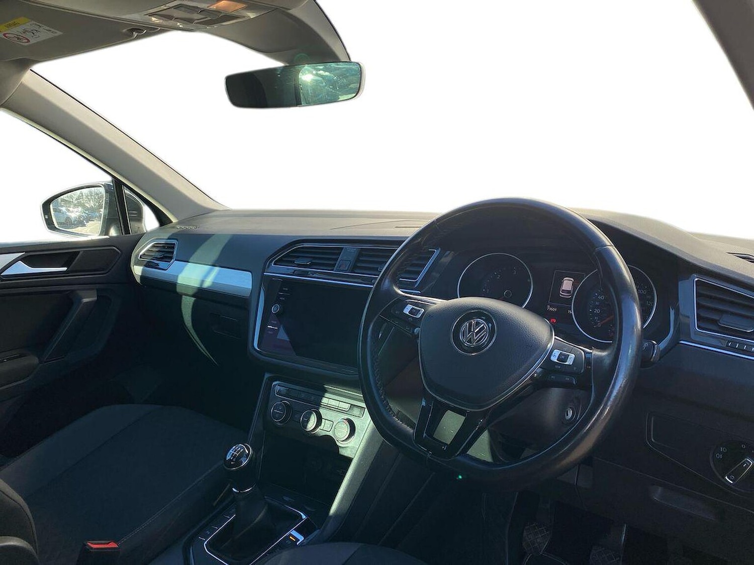 Used Volkswagen Tiguan 2019 for sale - 76757424: Photo 10