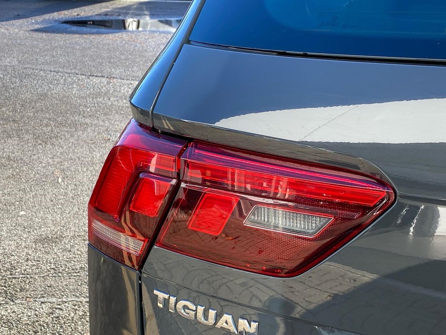 Used Volkswagen Tiguan 2019 for sale - 76757424: Photo 18