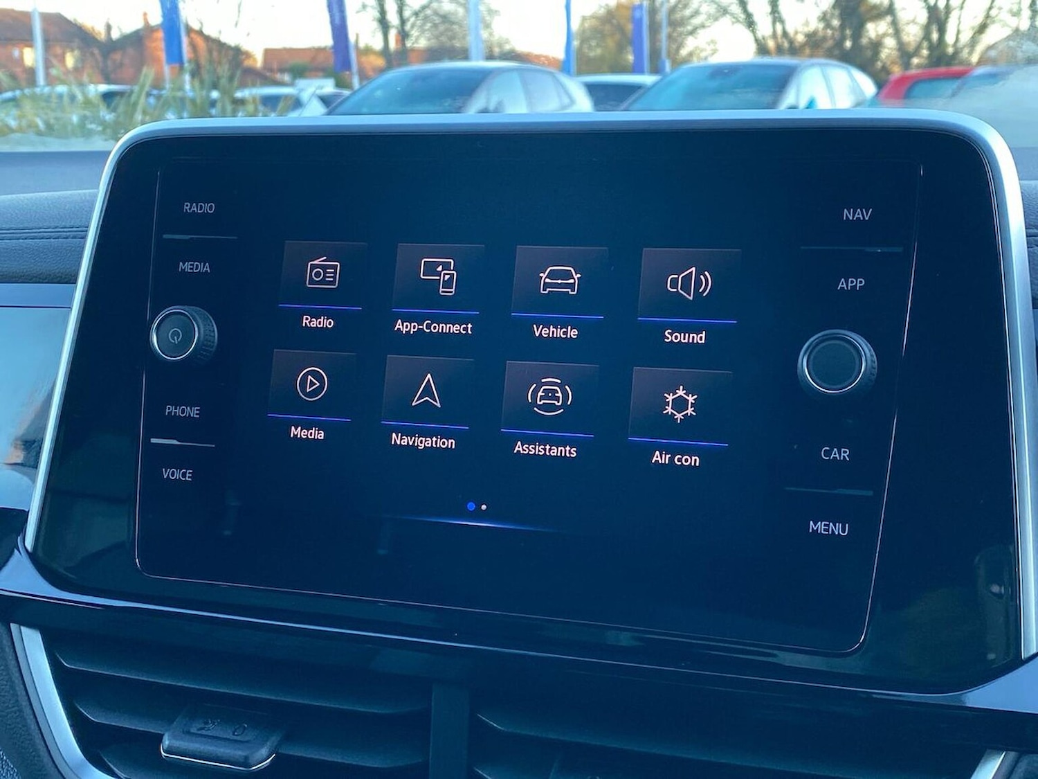 Used Volkswagen T-Roc 2023 for sale - 76762437: Photo 10