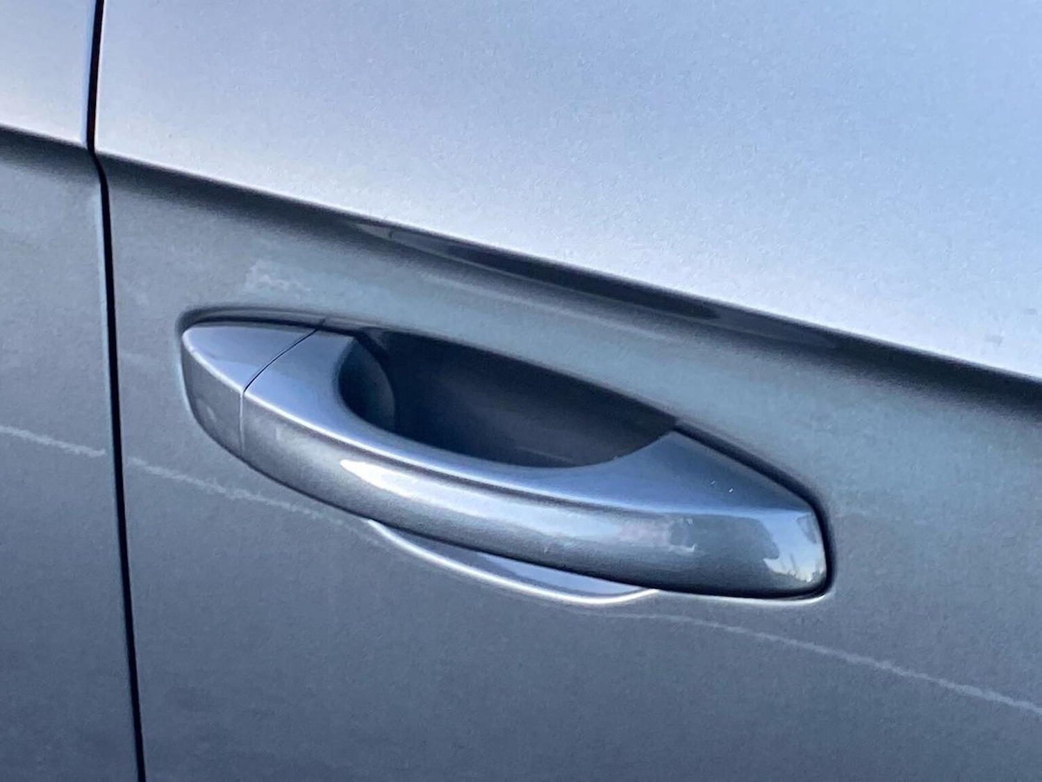 Used Volkswagen T-Roc 2023 for sale - 76762437: Photo 25