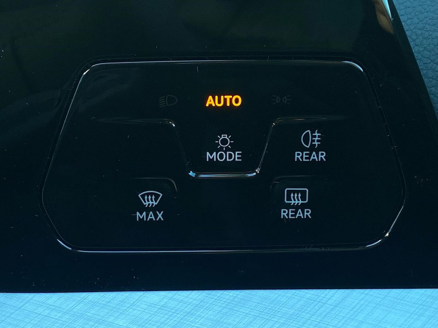 Used Volkswagen Golf 2025 for sale - 77011962: Photo 32