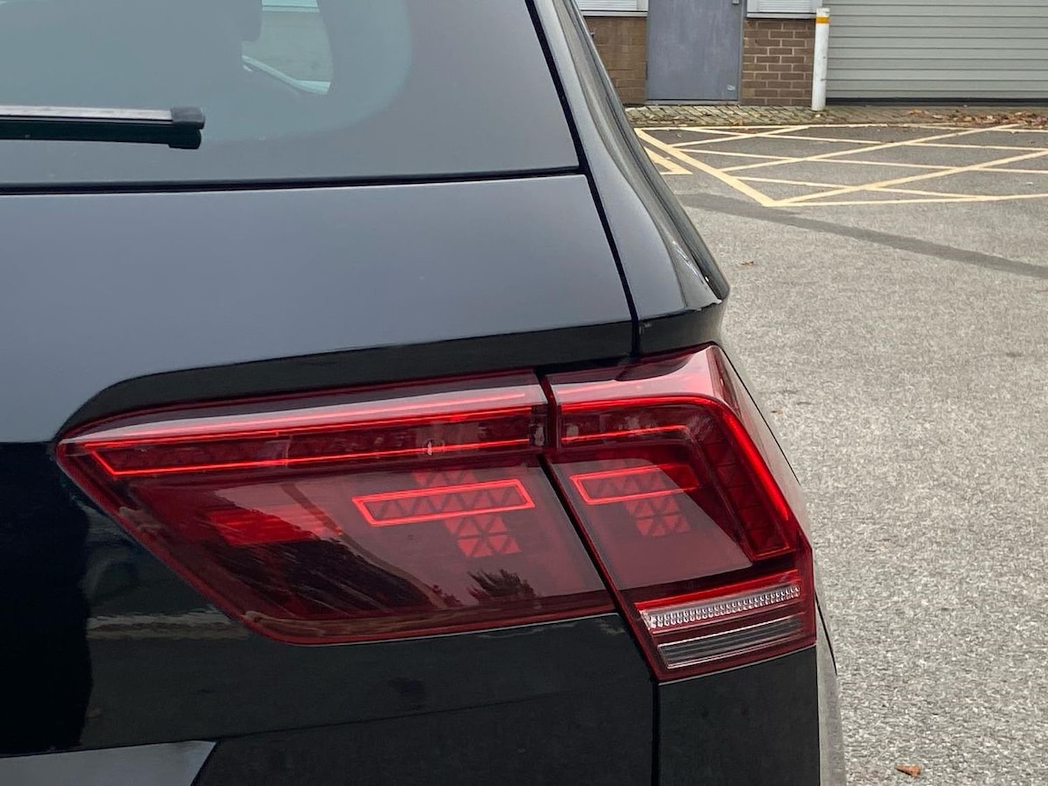 Used Volkswagen Tiguan 2020 for sale - 76565486: Photo 34