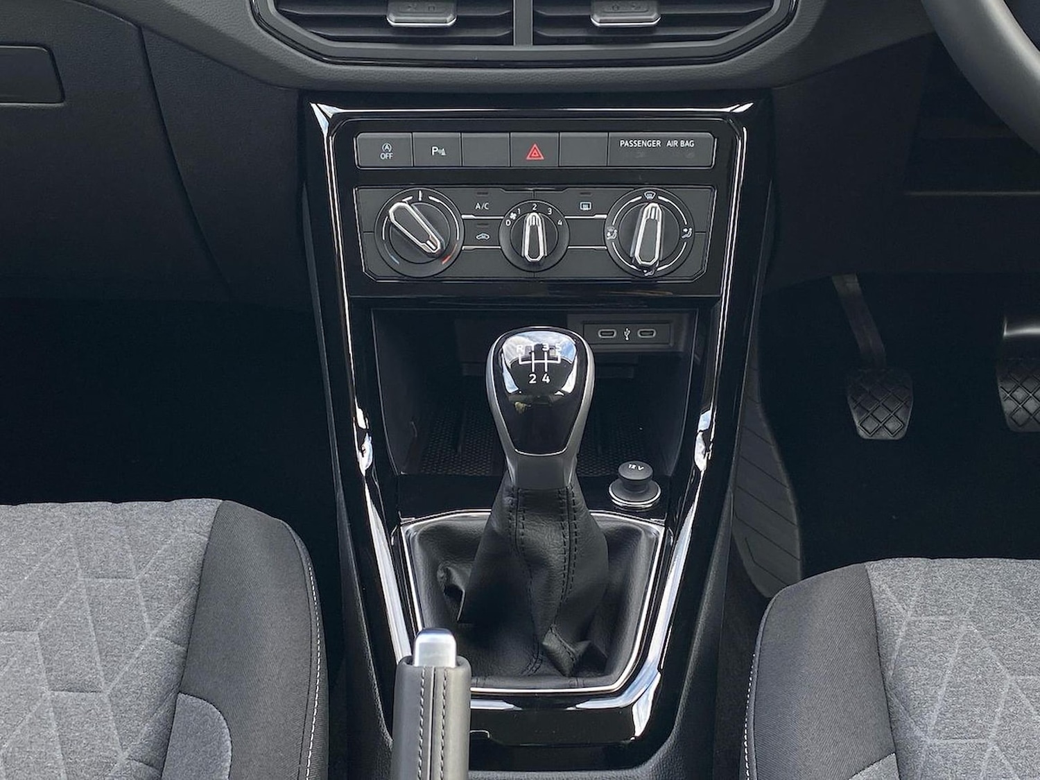 Used Volkswagen T-Cross 2025 for sale - 76231771: Photo 13