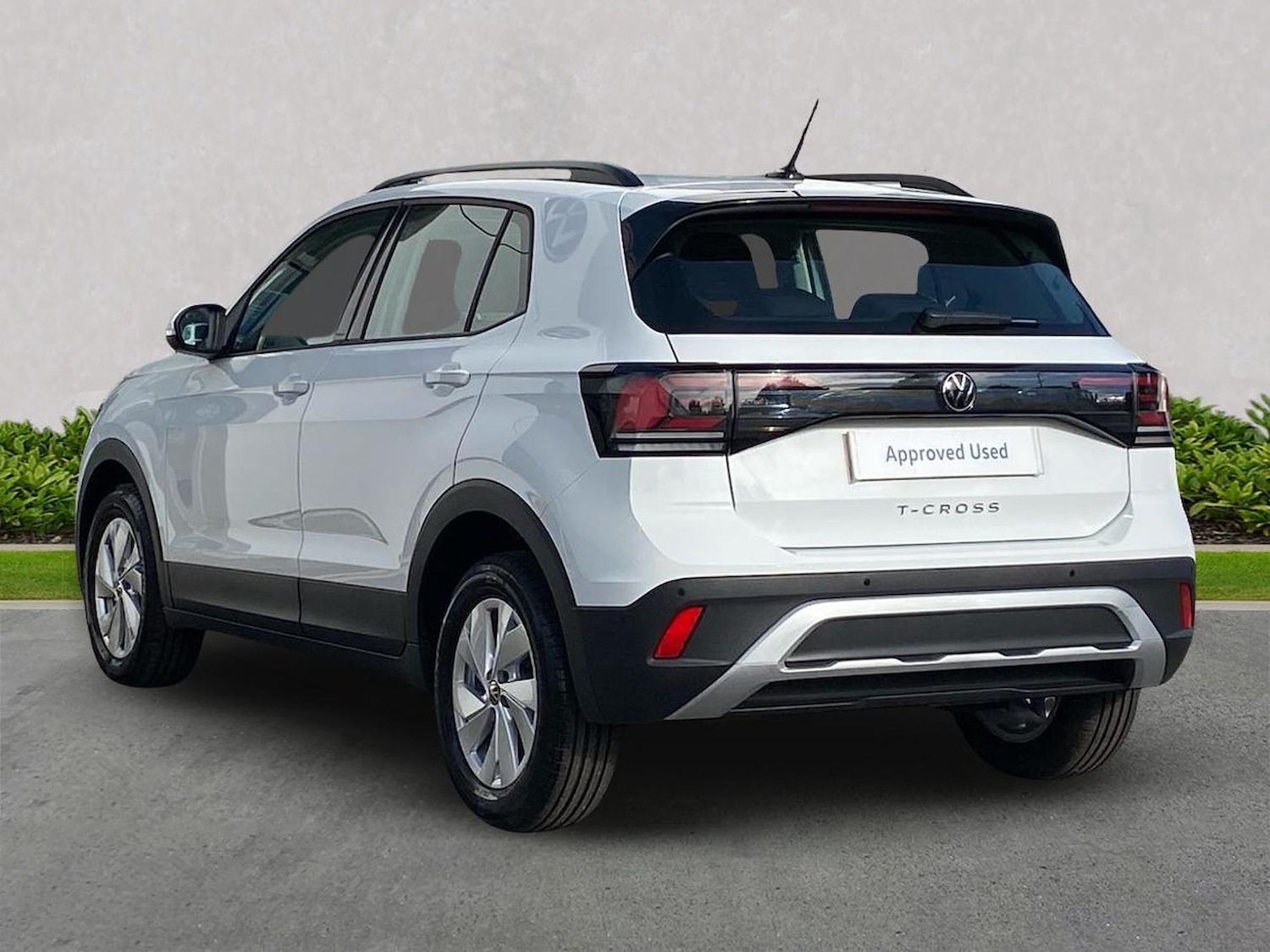 Used Volkswagen T-Cross 2025 for sale - 76231771: Photo 2