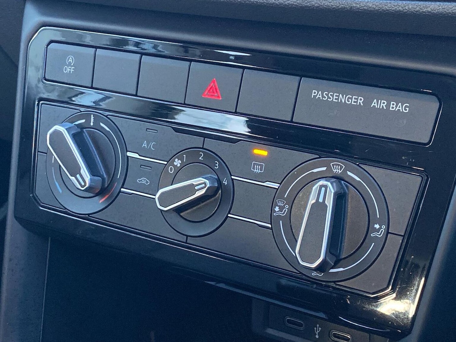 Used Volkswagen T-Cross 2022 for sale - 77078028: Photo 9