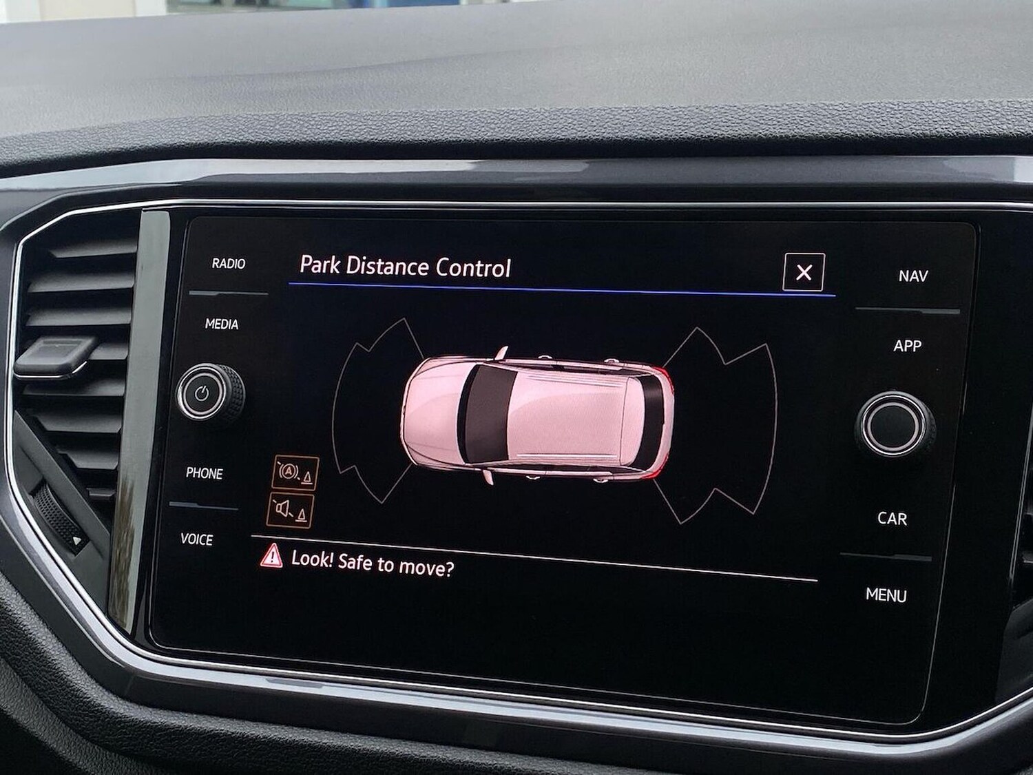 Used Volkswagen T-Roc 2021 for sale - 76791841: Photo 19