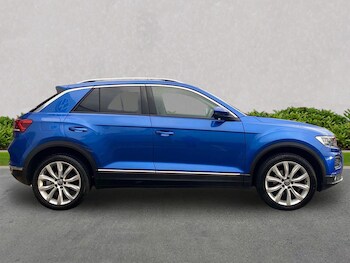 Used Volkswagen T-Roc 2021 for sale - 76791841: Photo
