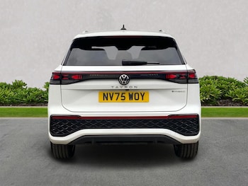 Used Volkswagen Touran 2026 for sale - 78454631: Photo