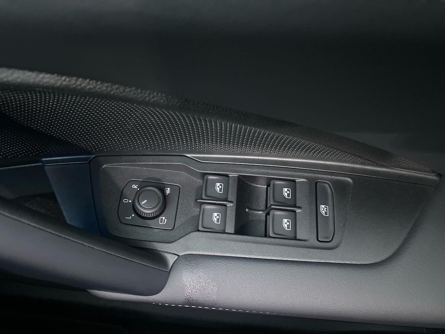 Used Volkswagen Tiguan 2025 for sale - 76149501: Photo 21