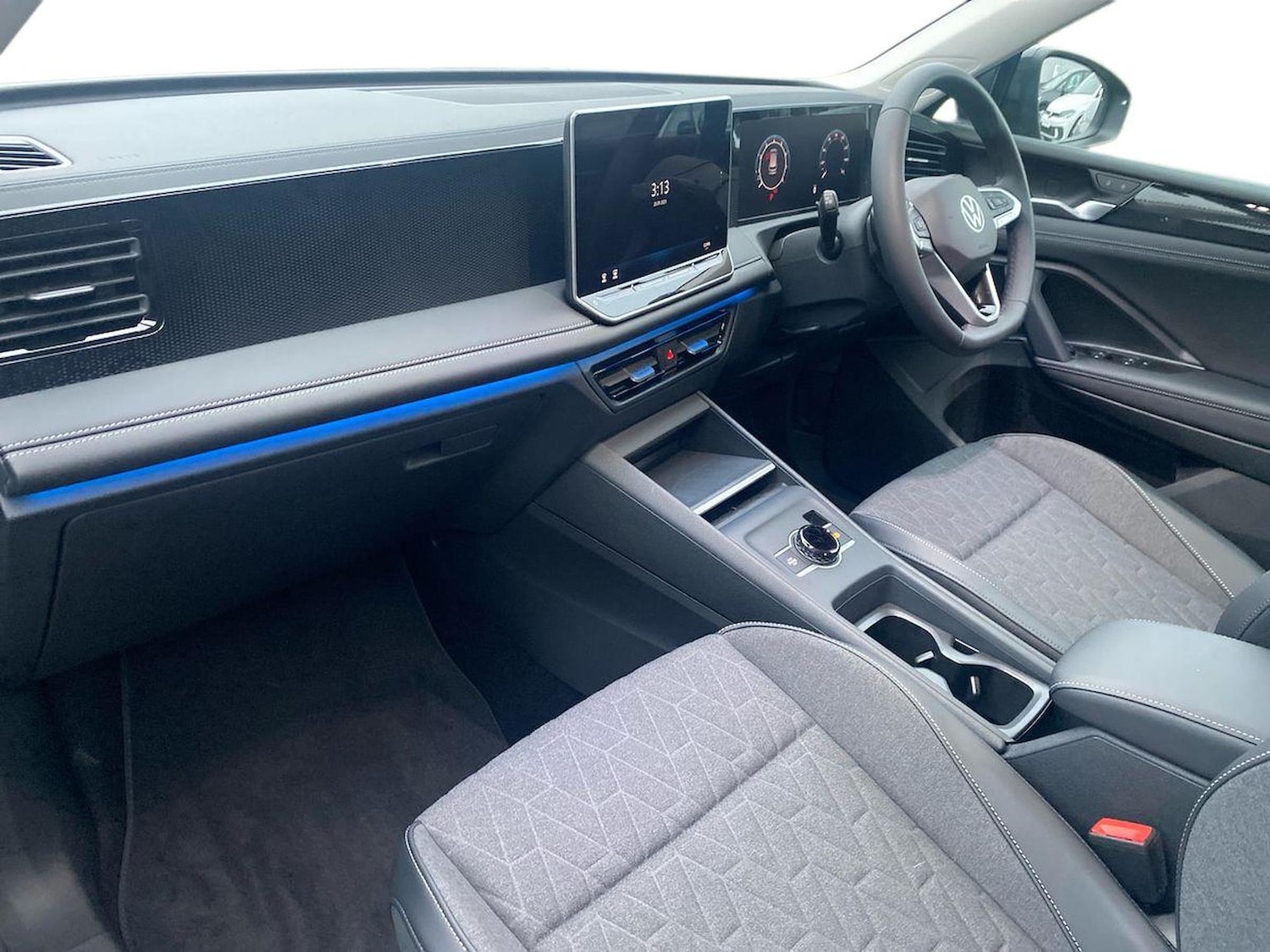 Used Volkswagen Tiguan 2025 for sale - 76149501: Photo 7