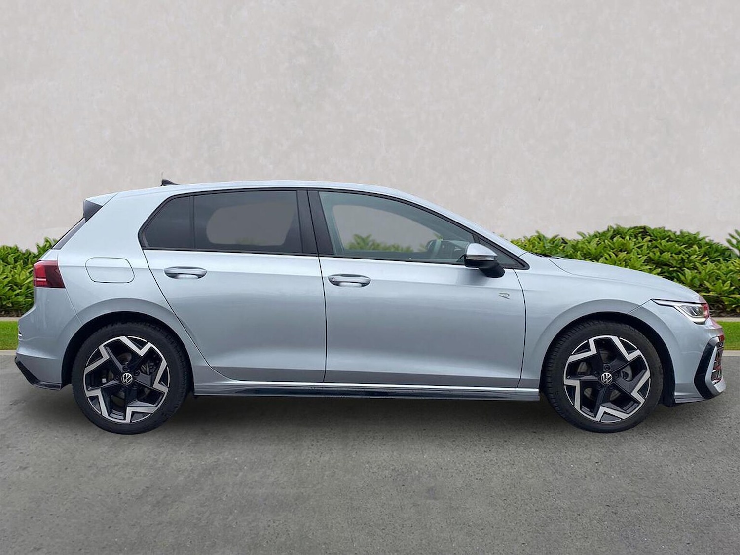 Used Volkswagen Golf 2025 for sale - 77775174: Photo 3