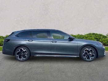 Used Volkswagen Passat 2026 for sale - 79483038: Photo
