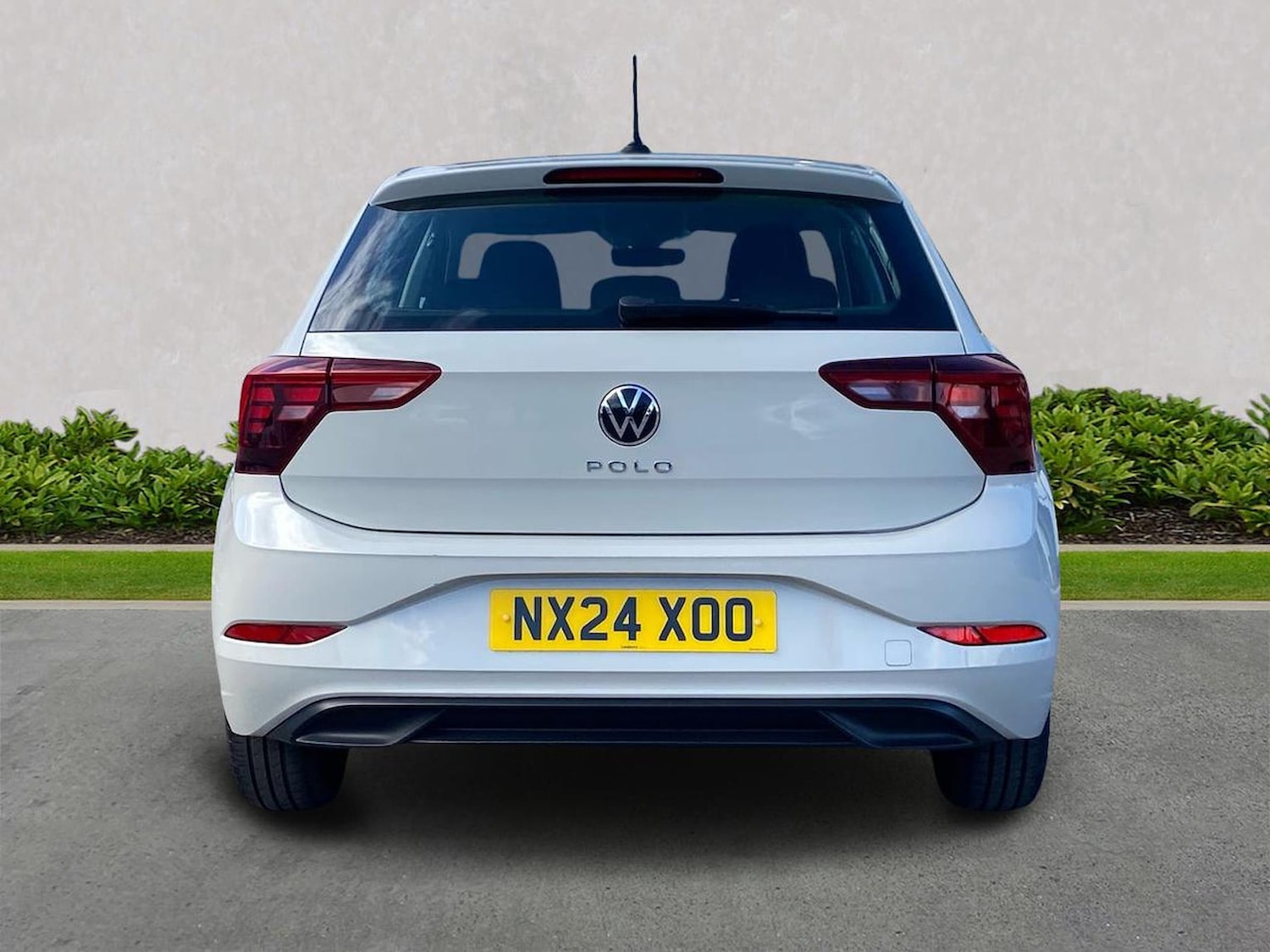 Used Volkswagen Polo 2024 for sale - 78195564: Photo 4