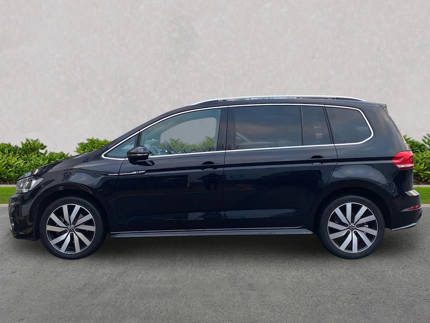 Used Volkswagen Touran 2021 for sale - 77077296: Photo 11