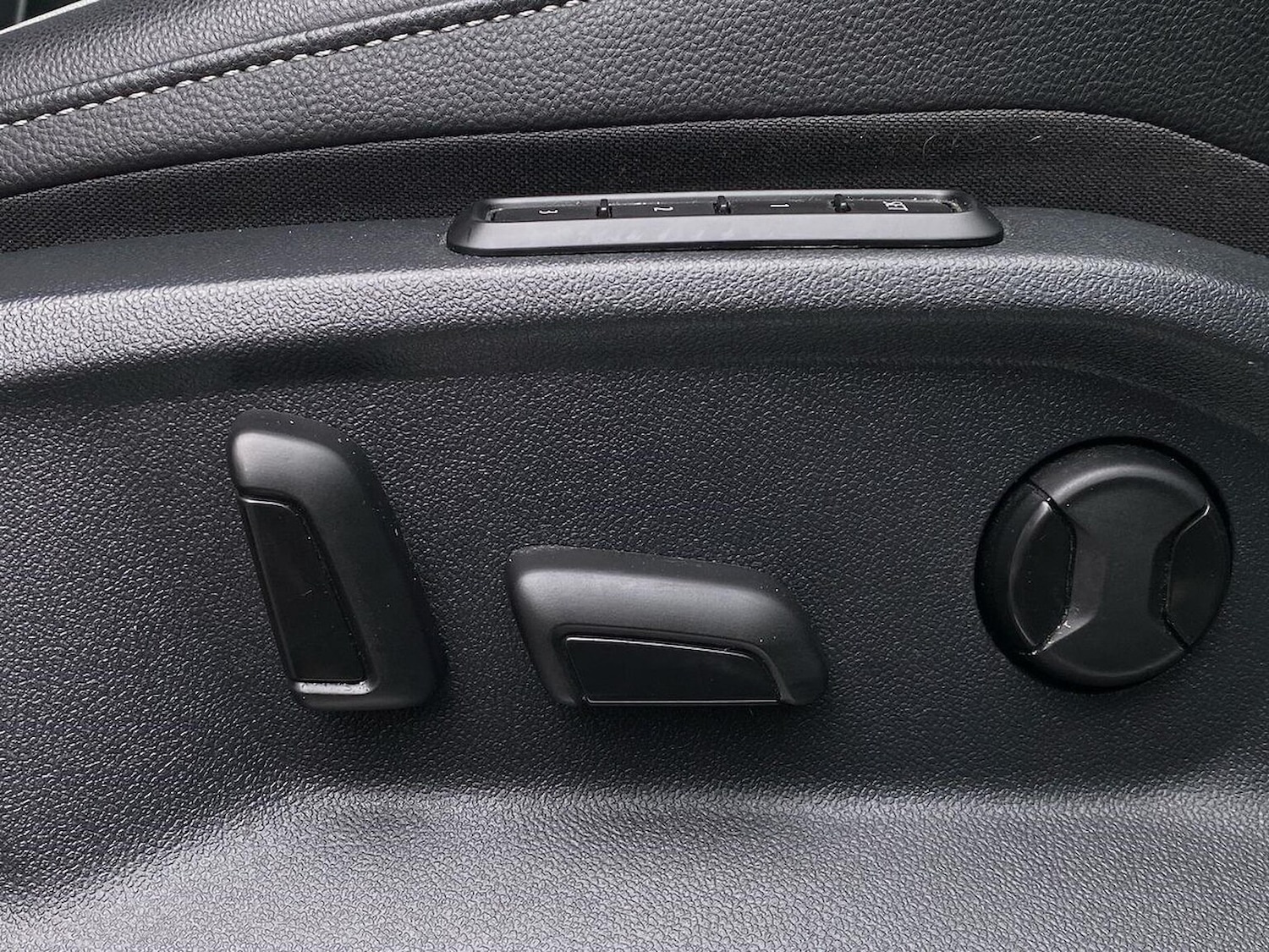 Used Volkswagen Tiguan 2019 for sale - 76588605: Photo 30