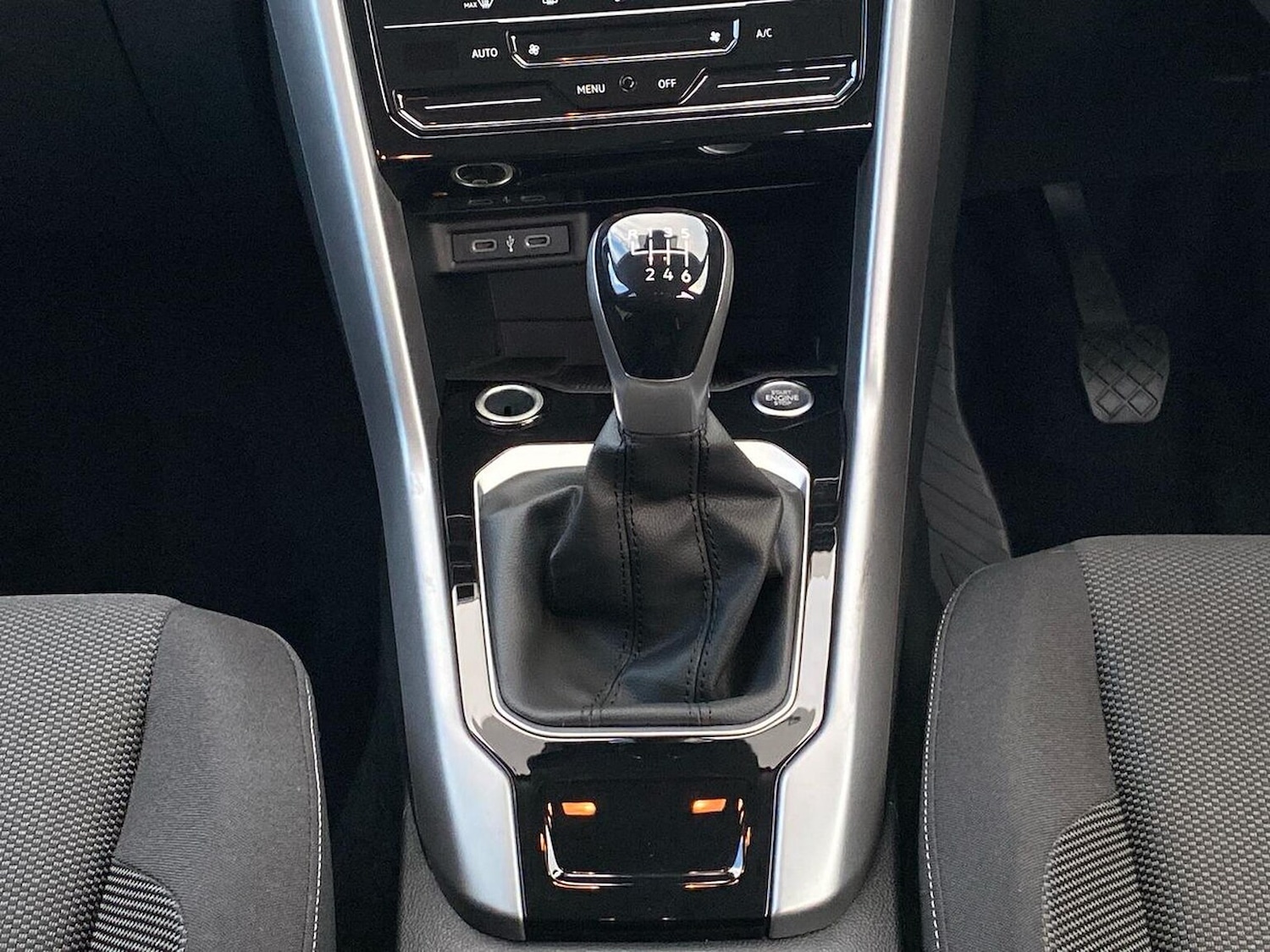 Used Volkswagen T-Roc 2025 for sale - 77487601: Photo 13