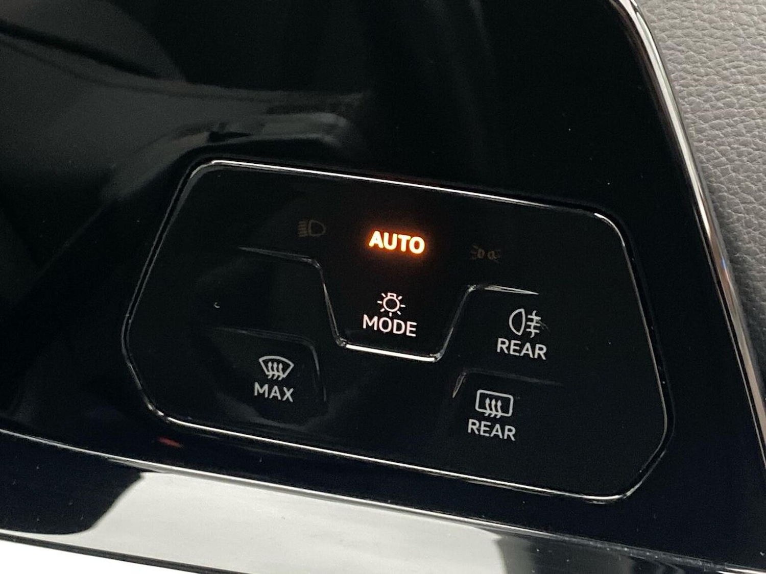 Used Volkswagen Golf 2022 for sale - 76940480: Photo 20