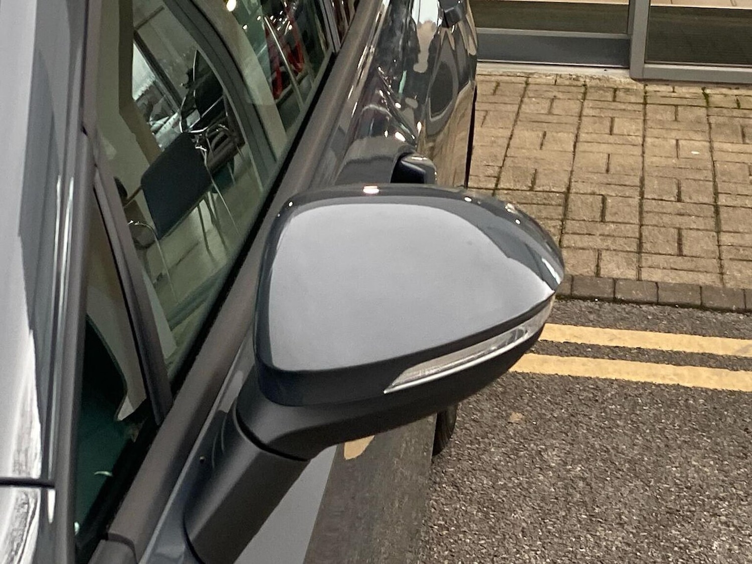 Used Volkswagen Golf 2022 for sale - 76940480: Photo 30