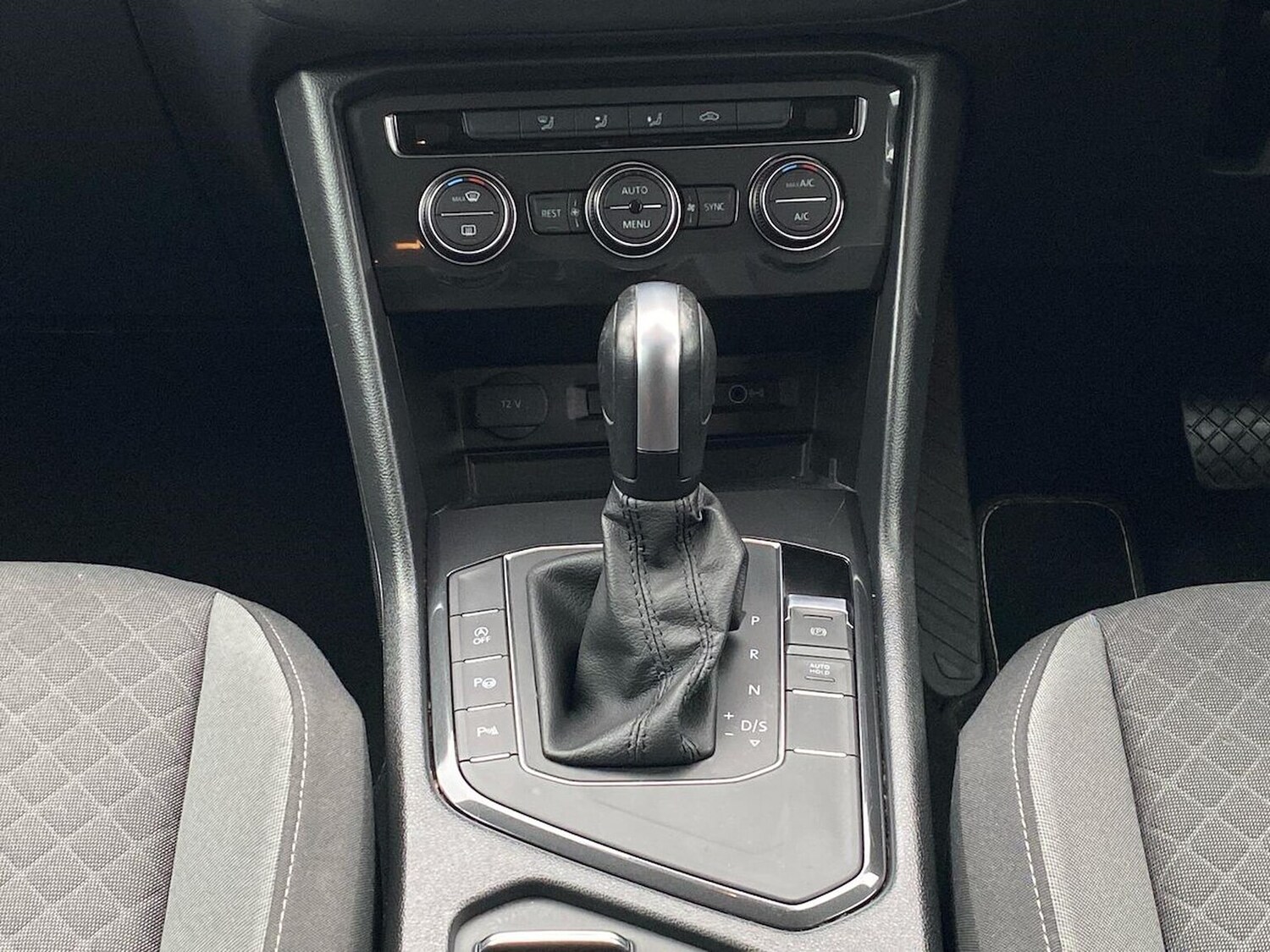 Used Volkswagen Tiguan 2019 for sale - 77487663: Photo 13