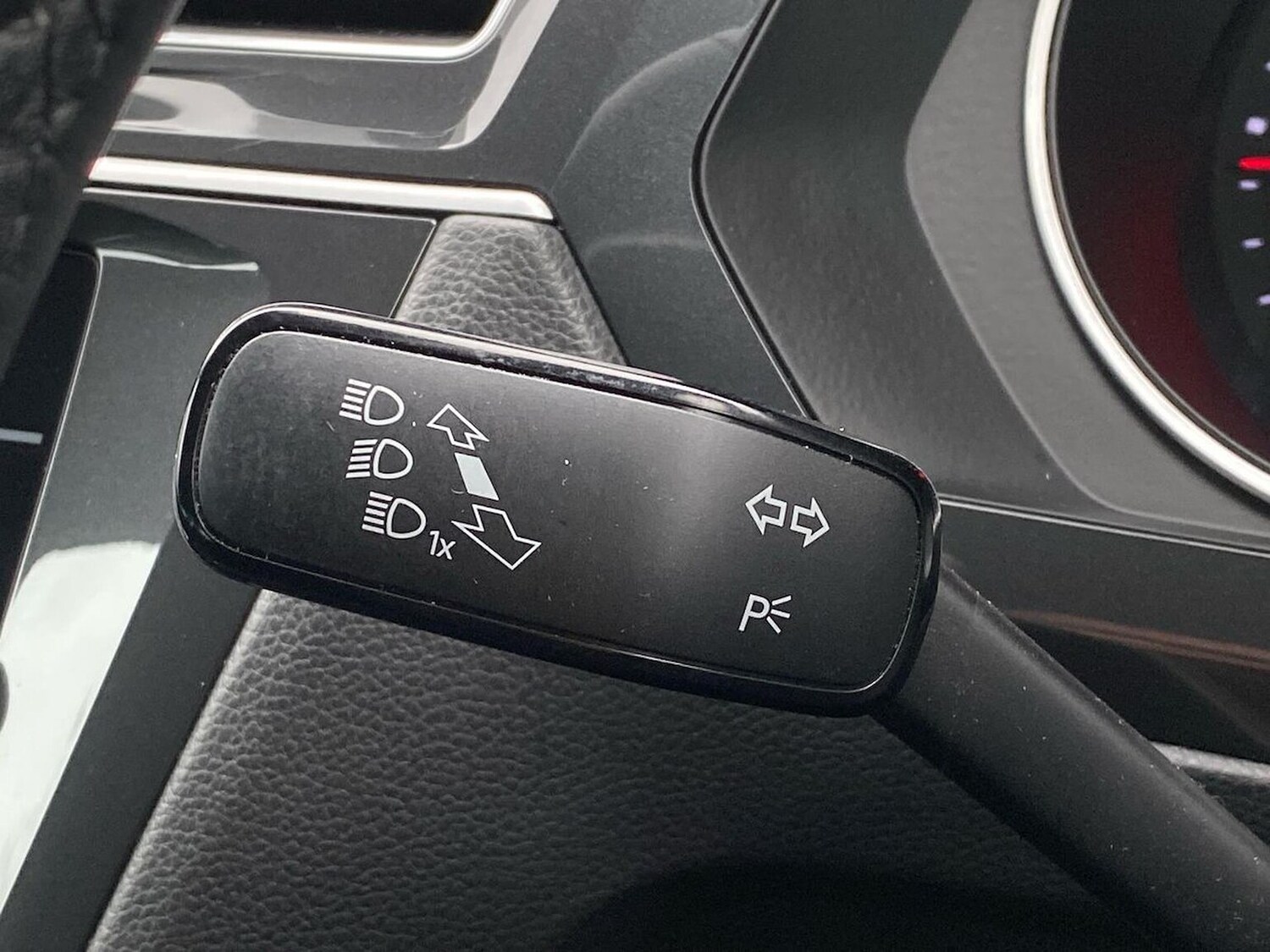 Used Volkswagen Tiguan 2019 for sale - 77487663: Photo 29