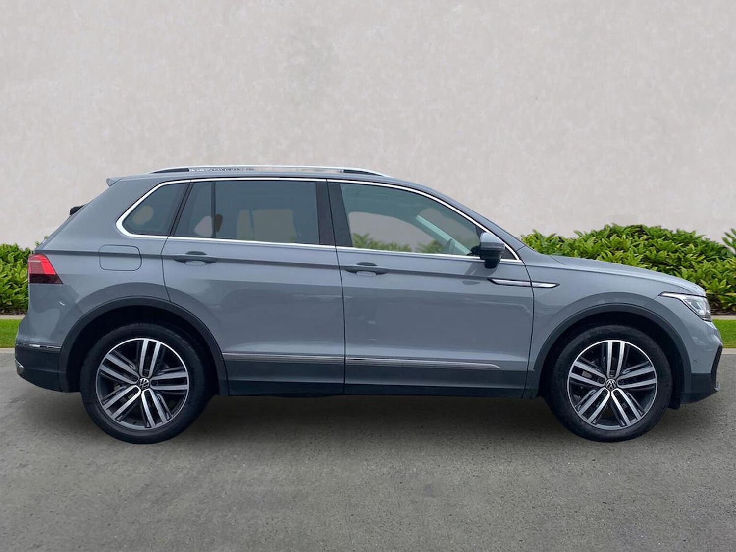 Used Volkswagen Tiguan 2020 for sale - 77023457: Photo 5