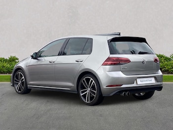 Used Volkswagen Golf 2019 for sale - 78655688: Photo